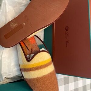LORO PIANA • SLIPPERS Women •
